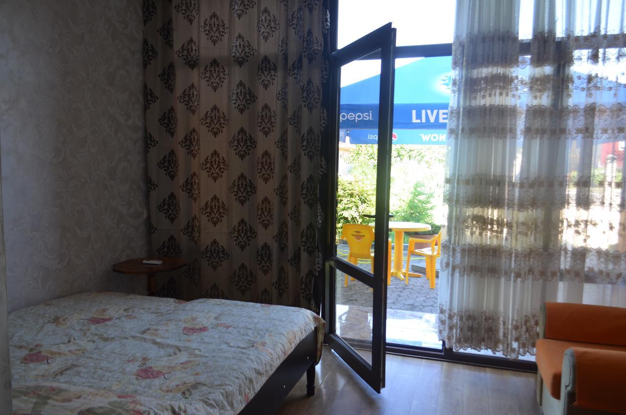 Hotel Near The Sea Kobuleti Esterno foto
